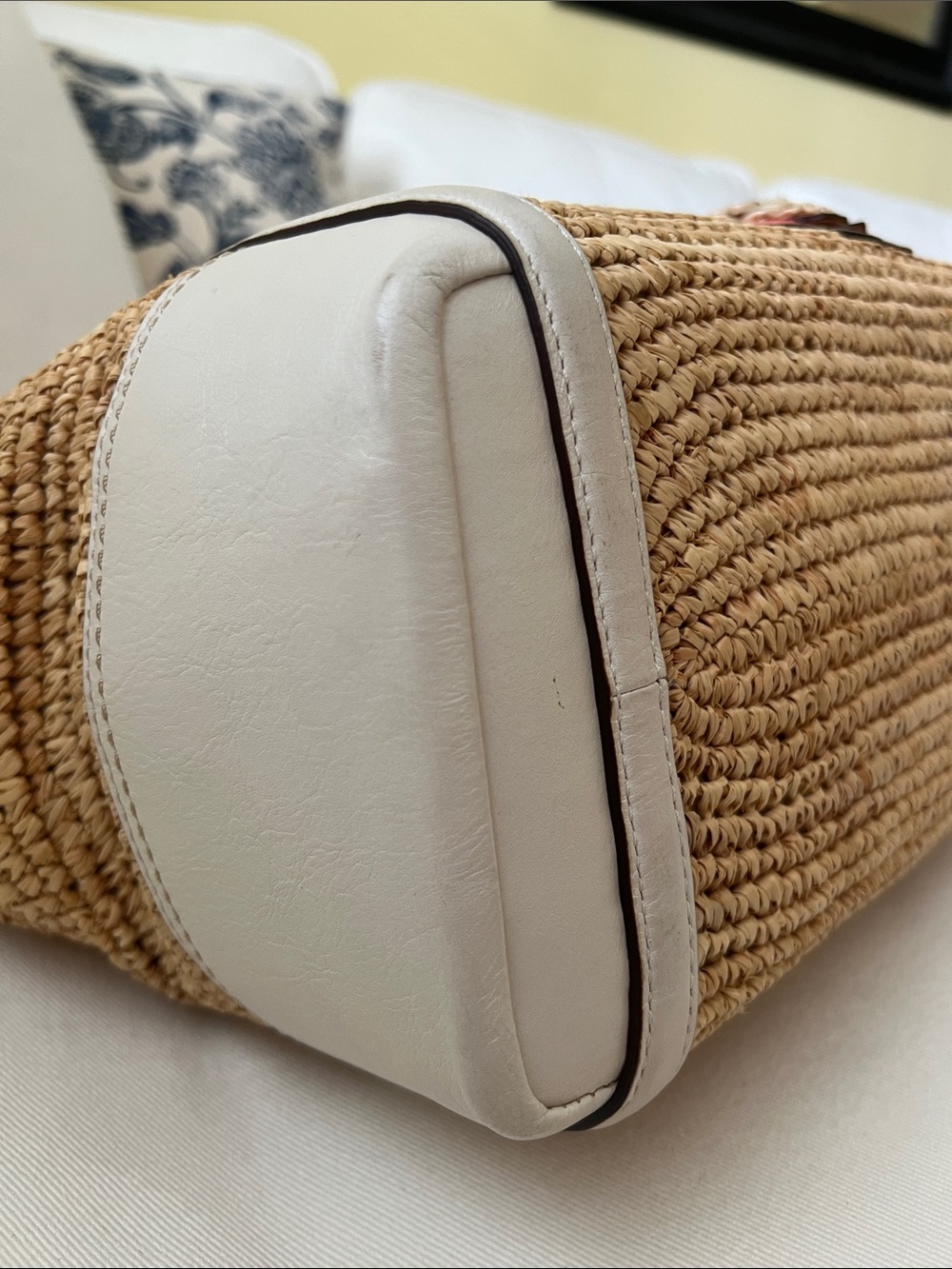 COACH Hamptons Weekend Straw Applique Tote Style 19347 - Picture 16 of 16